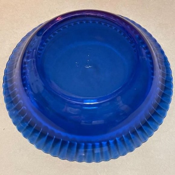 GORGEOUS COLOREX SCALLOPED / FLUTED 9 1/2" SERVING BOWL COBALT BLUE DISH BRAZIL - Picture 7 of 9